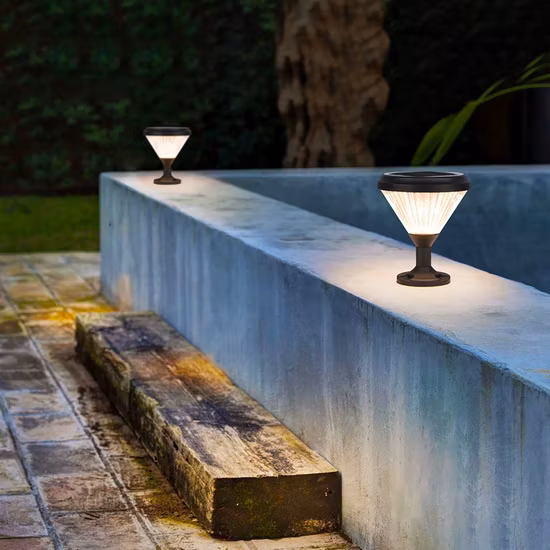 Tuya 야외 방수 무선 태양 광 발전 RGB 빛 정원 바닥 잔디 산책로 벽 기둥 볼라드 스파이크 안뜰